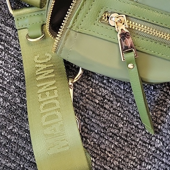 Madden NYC Olive Crossbody/Fanny Pack-NWOT - Picture 6 of 10
